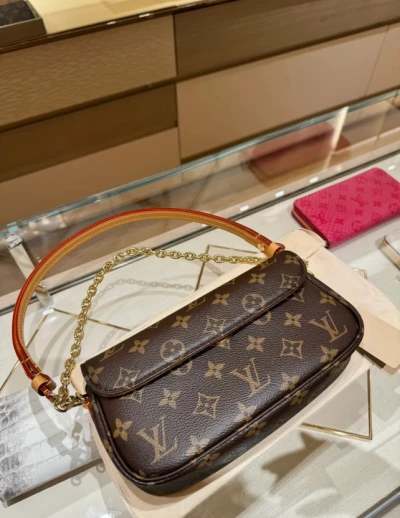 韩国免税店采购 LV 新款Ivy woc经典老花印花链条包腋下包手提单肩女包 支持中检-穿范儿
